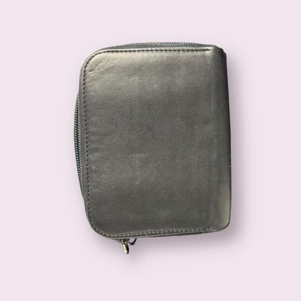 Vintage PRADA Black Round Zip Bi-fold Wallet - Picture 3 of 8